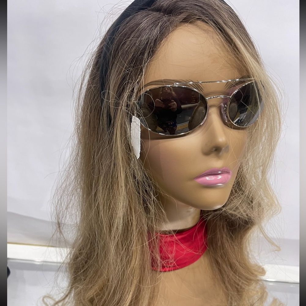 Prada Sunglasses - Picture 8 of 10